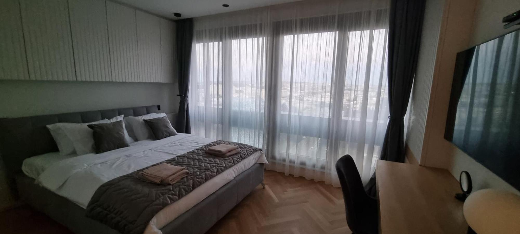 Belgrade City Escape - Genex Belgrado Exterior foto