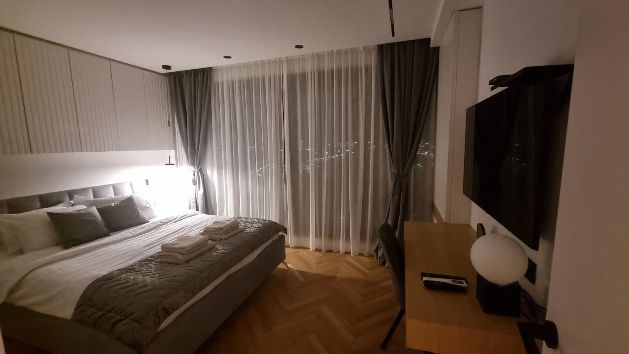Belgrade City Escape - Genex Belgrado Exterior foto